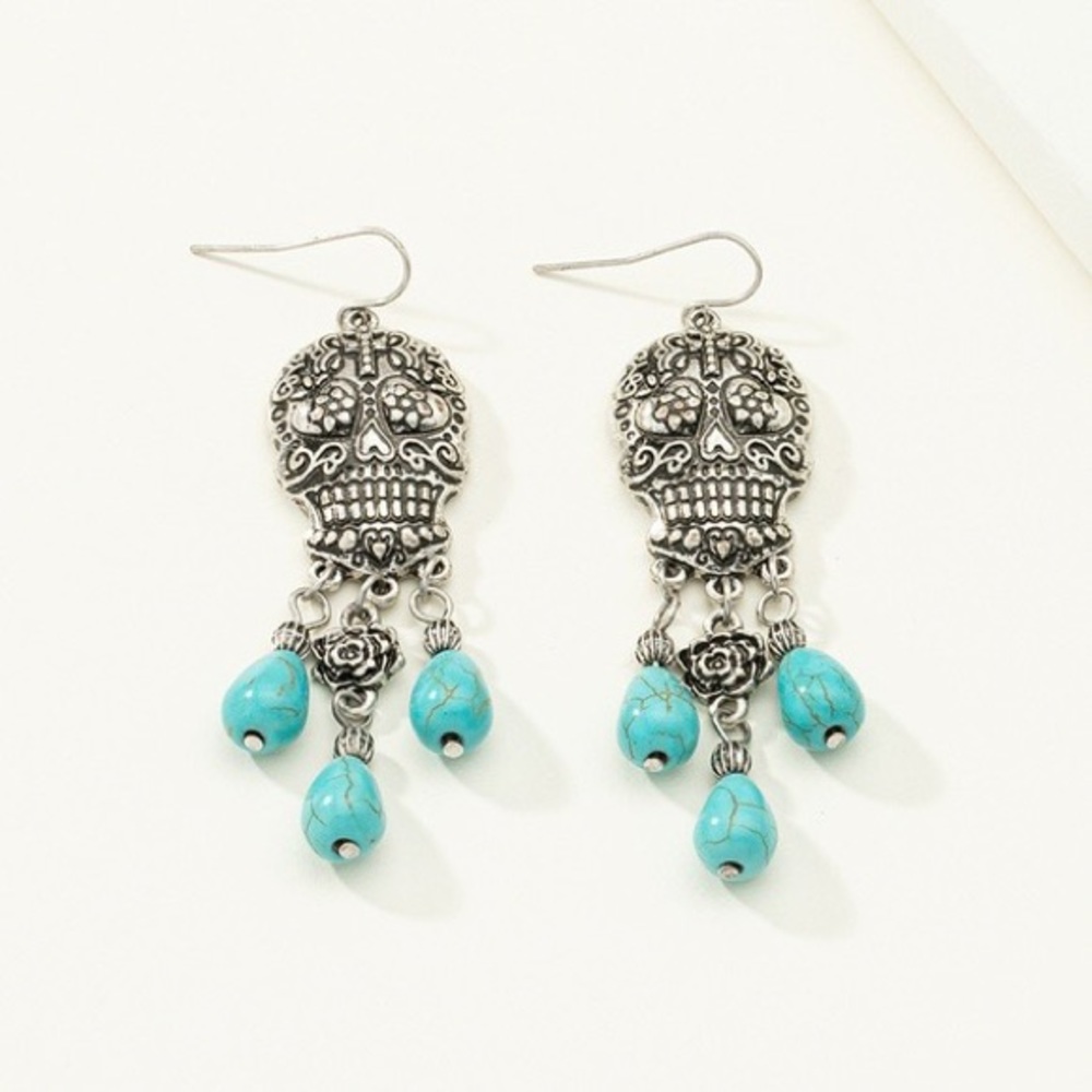 🔥3/$20 Sale🔥 Turquoise and Silver Skull Earrings